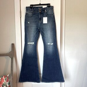 KanCan BNWT high rise super flare jeans size 15/31
